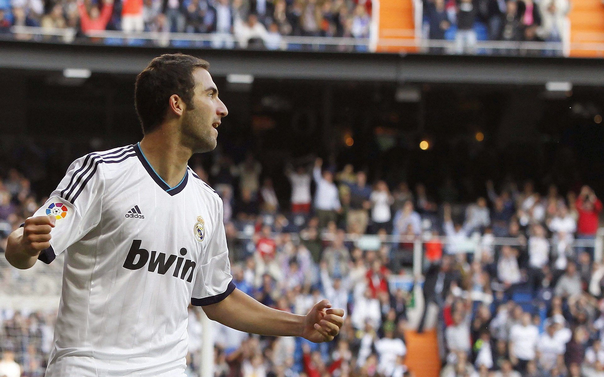 底薪无保障签约，却成为国王核心！威少用一场三双逆转偏见的传奇