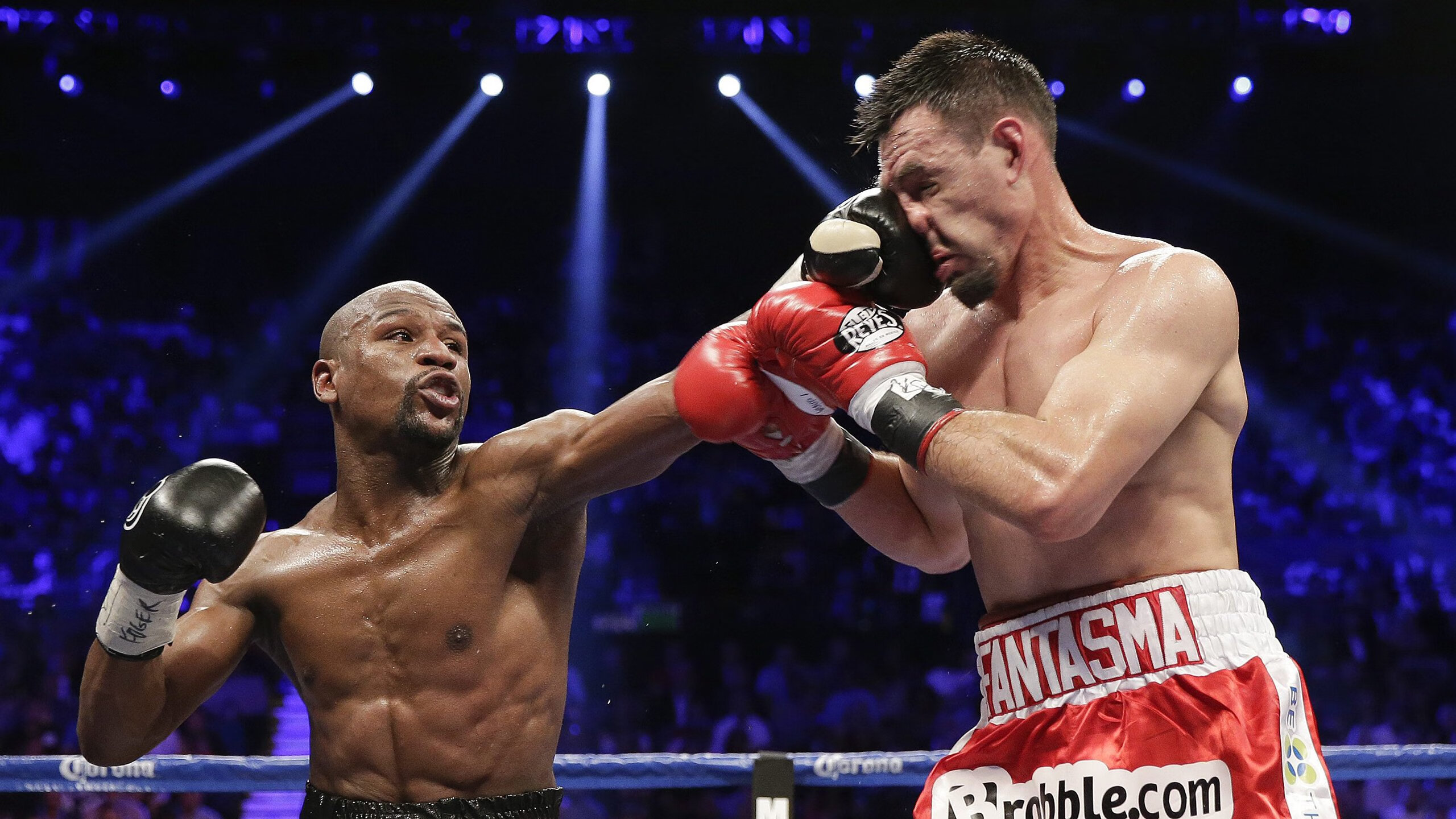 《王者荣耀》荣耀之路线上决赛盛大开启，热血对抗点燃全民热潮